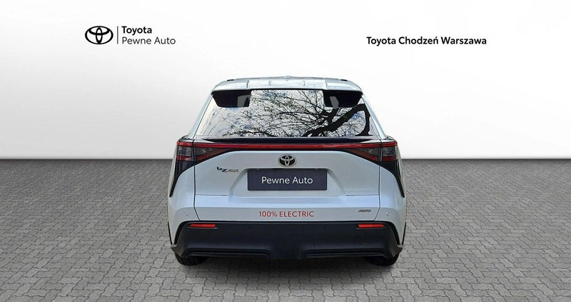 Toyota bZ4X cena 199900 przebieg: 9997, rok produkcji 2022 z Lądek-Zdrój małe 352